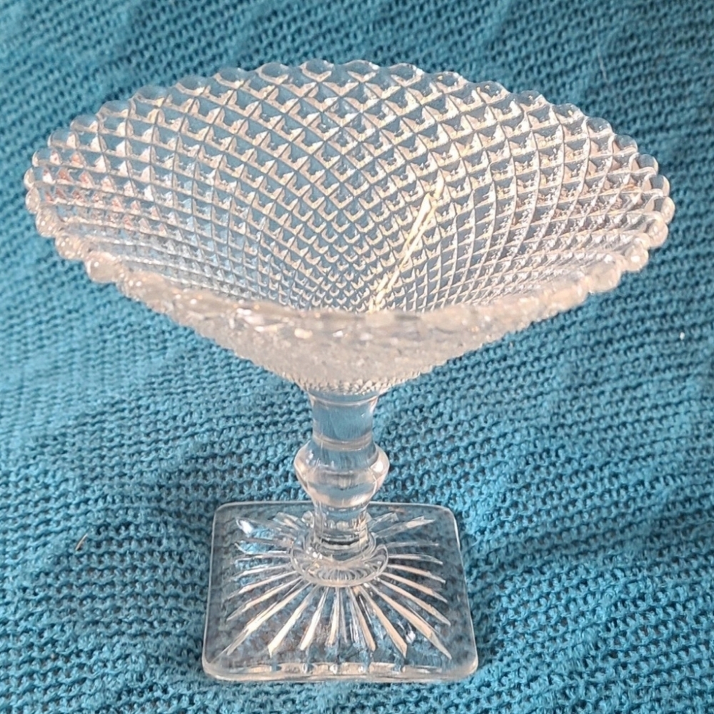 Vintage Clear Glass Crystal Compote Candy/Nut Dish Diamond Cut Pattern